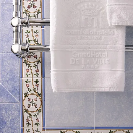 Grand De La 4*