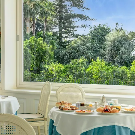 Grand De La Szálloda Sorrento