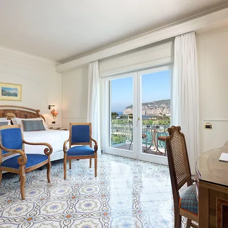 Otel Grand De La Sorrento